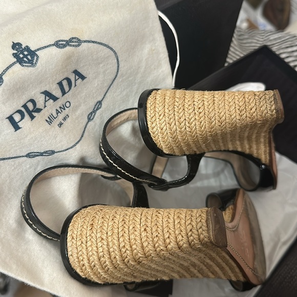 🌺Prada shoes size 38 1/2 Calzature Donna Vernice - Picture 10 of 10